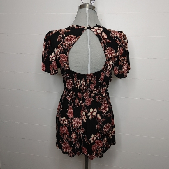 ANGIE Floral Boho Romper M - Picture 2 of 14